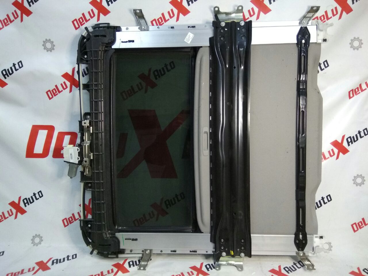 trapă cu senzor deschidere geam pentru Toyota Camry 50 (XV50) · hibrid · versiune americană · 2013