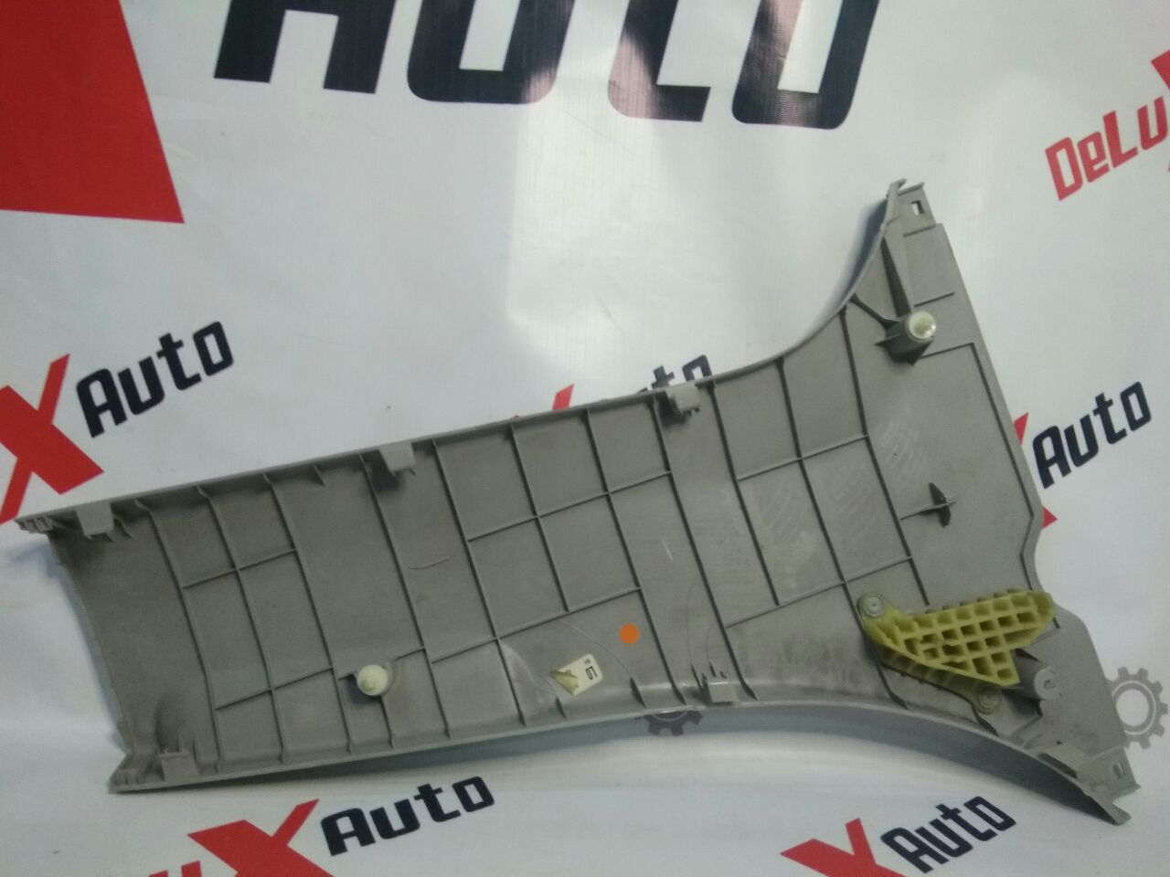 ornament suport stânga pentru Toyota Camry 50 (XV50) · hibrid · versiune americană · 2013