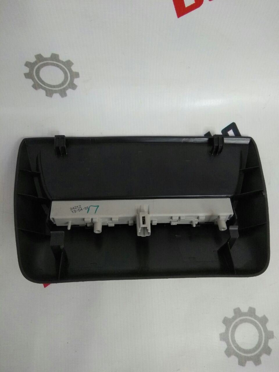 Подсветка номера для Toyota Camry 50 (XV50) · гибрид · американская версия · 2013