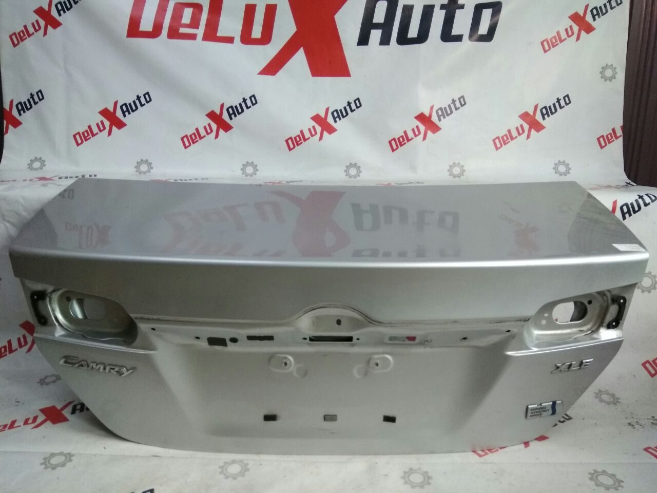capac portbagaj cu defect pentru Toyota Camry 50 (XV50) · hibrid · versiune americană · 2013