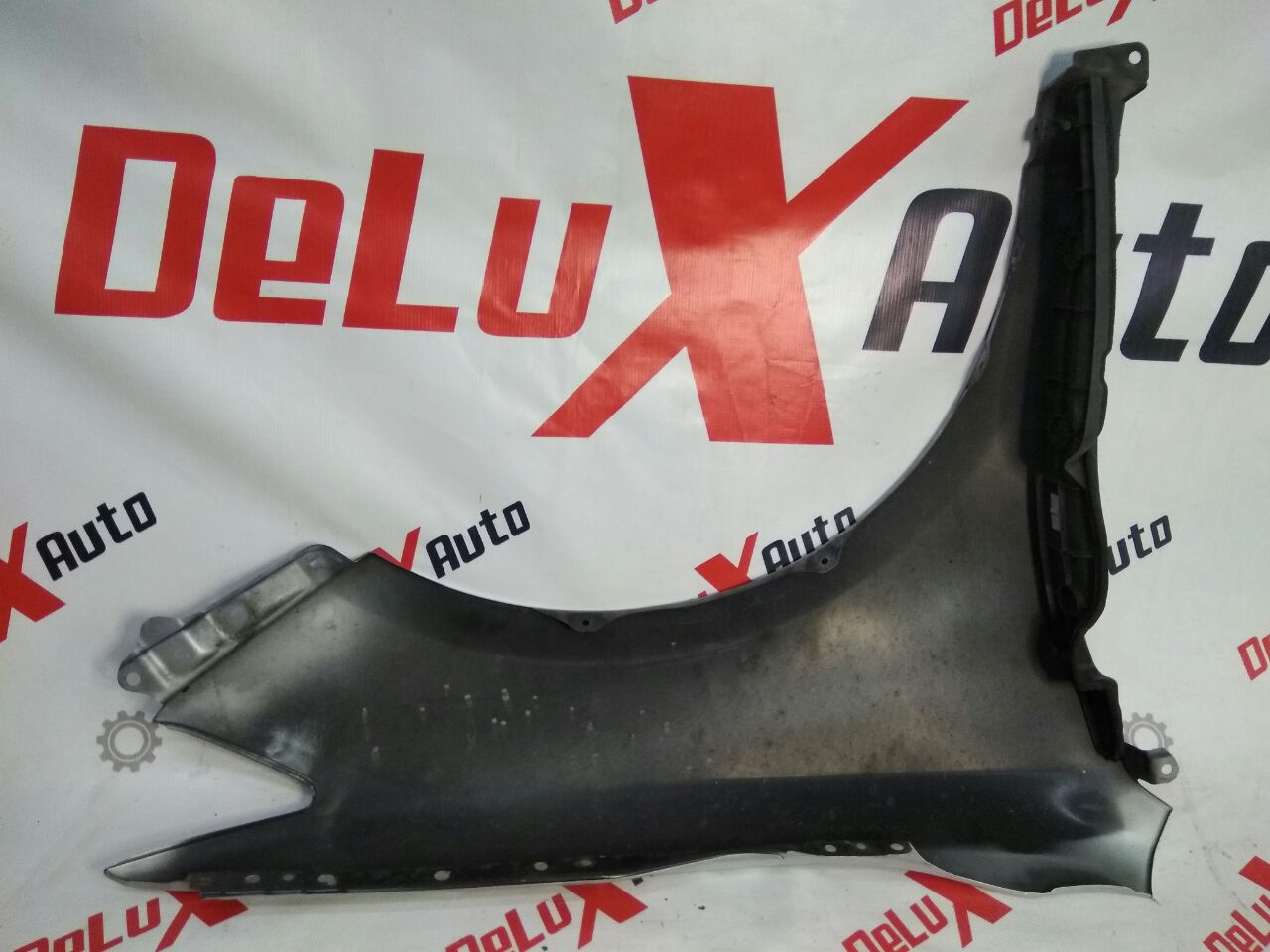 aripă față stânga cu burduf defect pentru Toyota Camry 50 (XV50) · hibrid · versiune americană · 2013