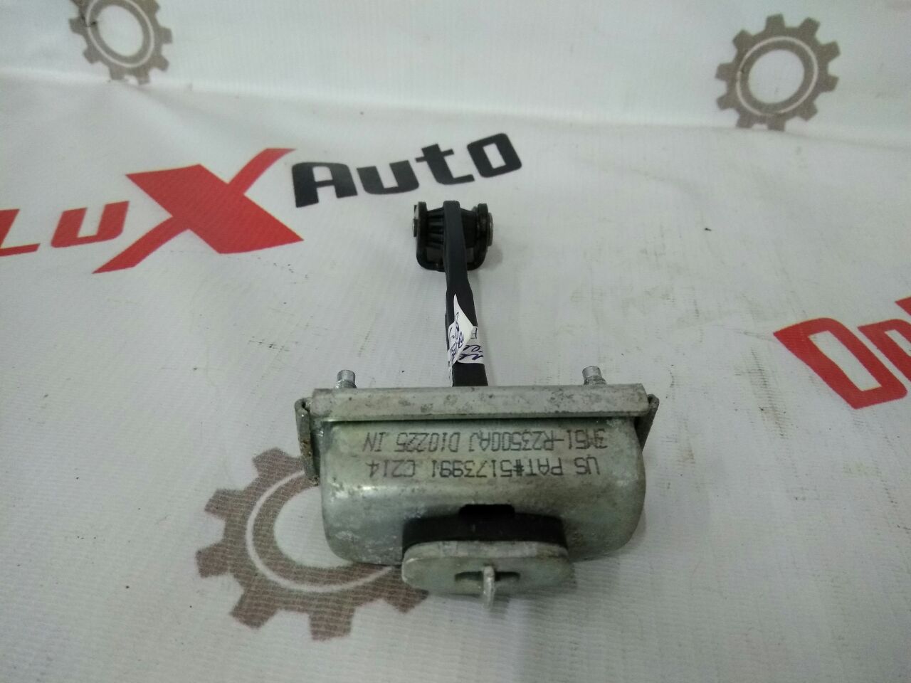 limitator uși spate dreapta pentru Ford Focus · 2007–2011