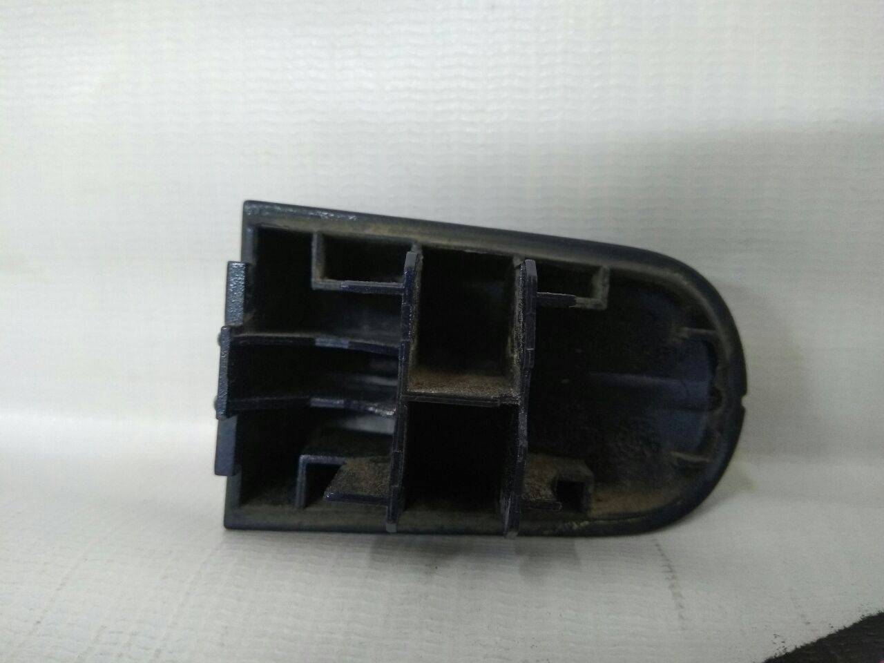 Заглушка наружной ручки двери передней правой для Ford Focus · 2007–2011