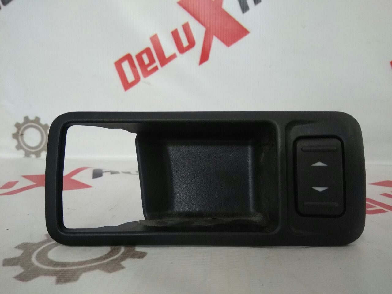 ornament interior mâner uși spate stânga pentru Ford Focus · 2007–2011