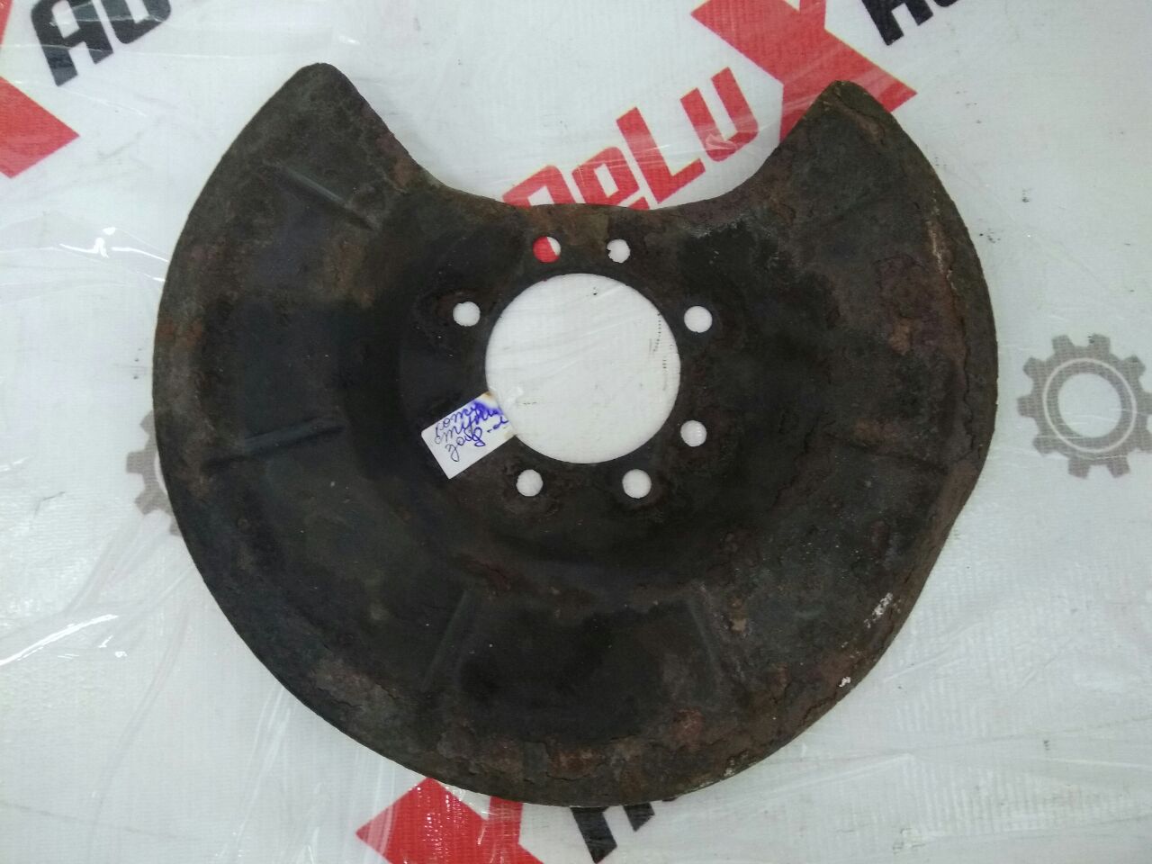 carcasă butuc spate stânga pentru Ford Focus · 2007–2011