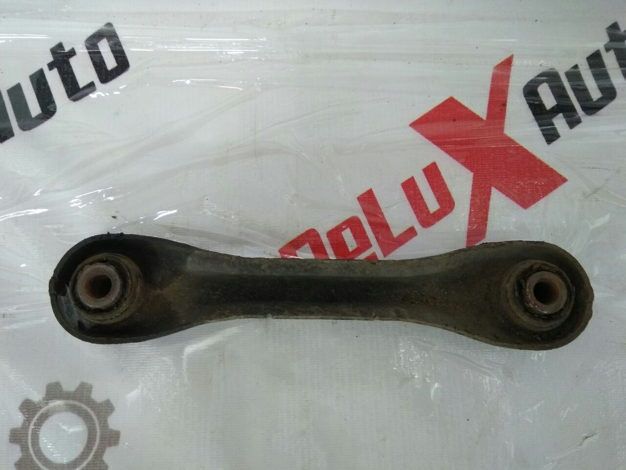 braț suspensie transversal inferior stânga pentru Ford Focus · 2007–2011