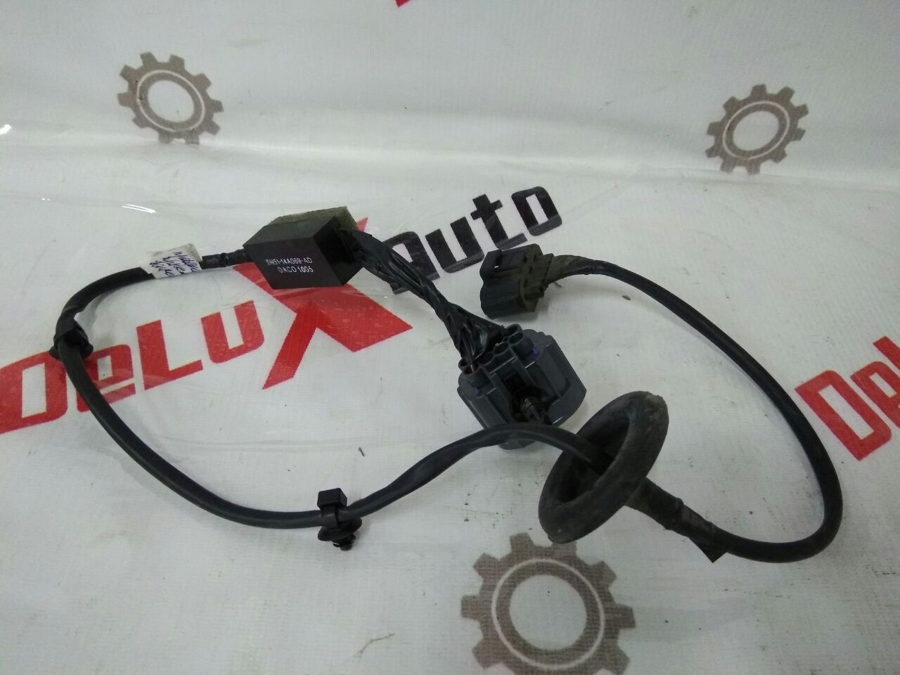 cablaj buton capac portbagaj pentru Ford Focus · 2007–2011