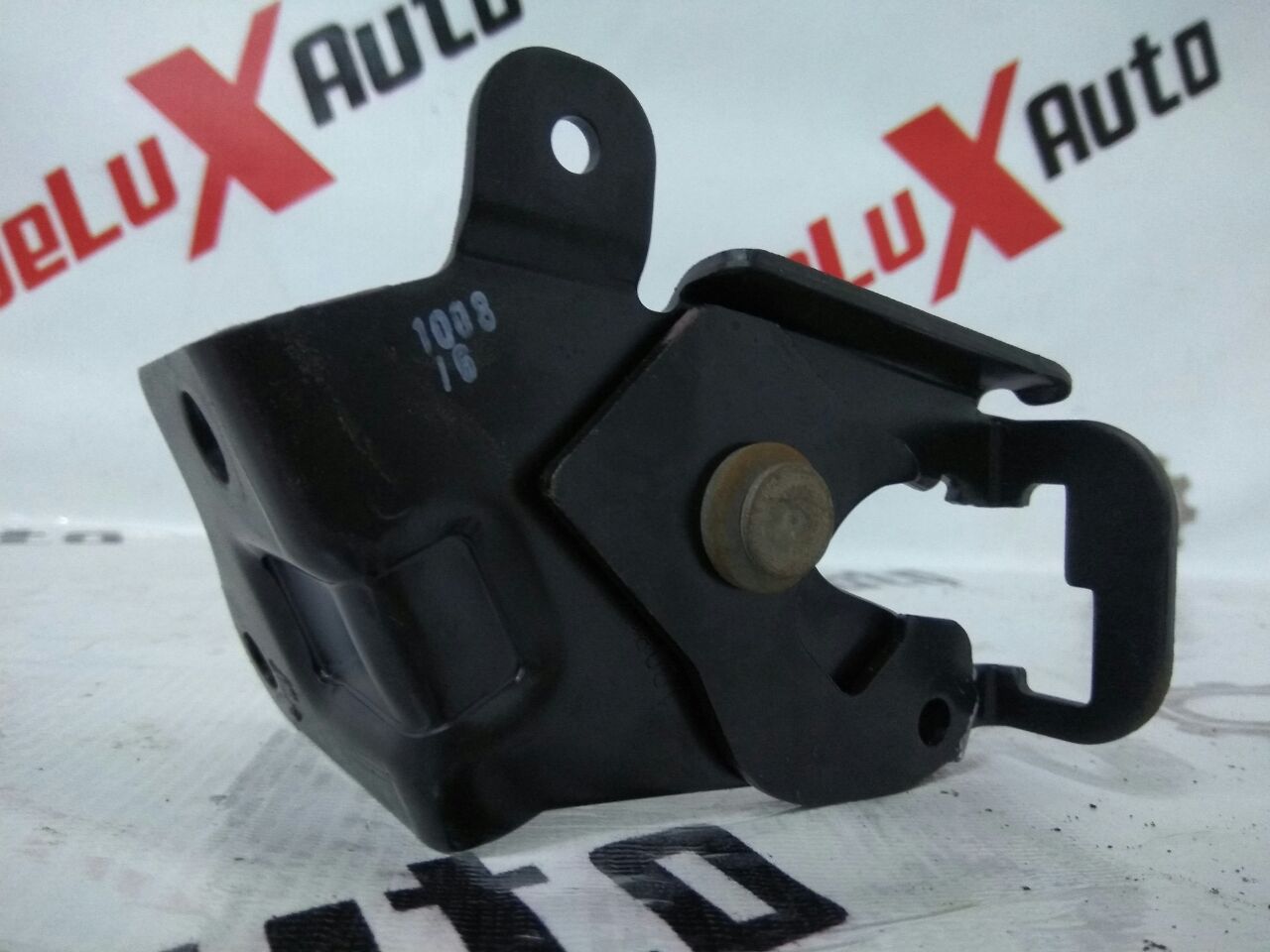 balama scaun inferior spate stânga pentru Ford Focus · 2007–2011