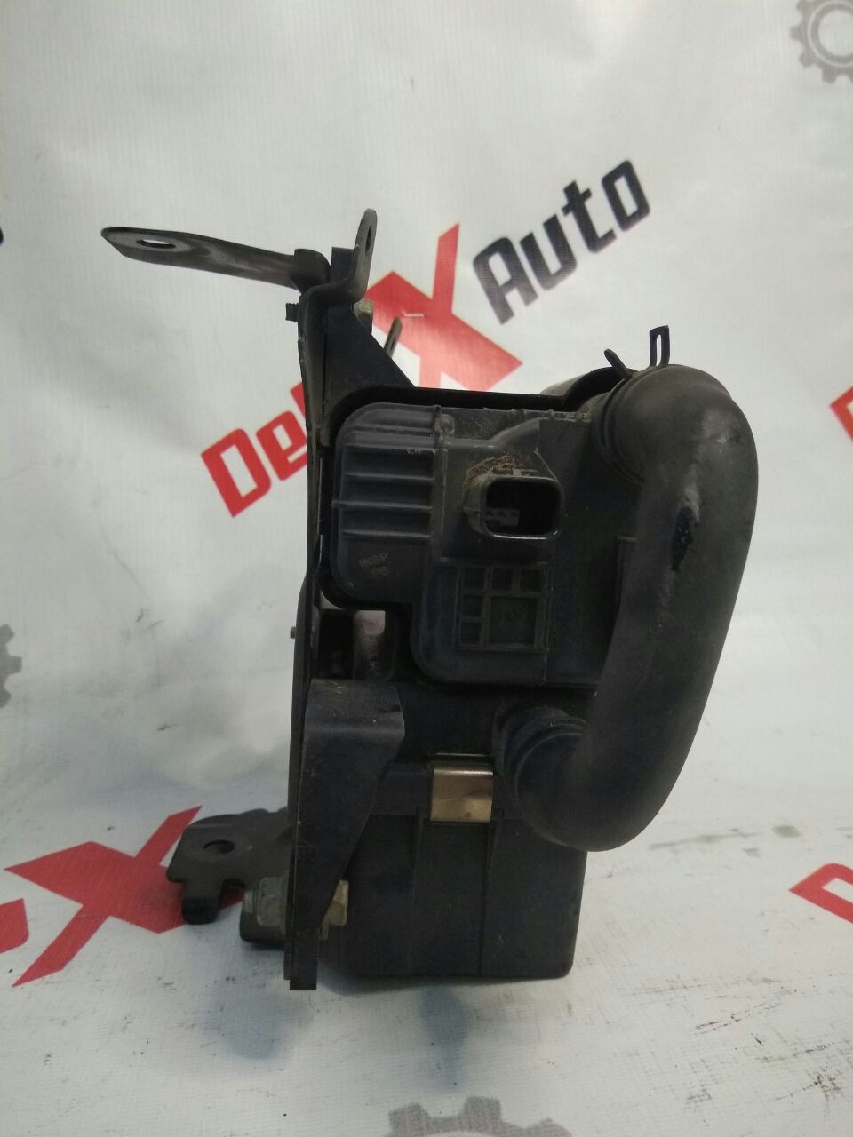 vacuum pompă pe canistră carbon activ pentru Ford Fusion · 2014–2015
