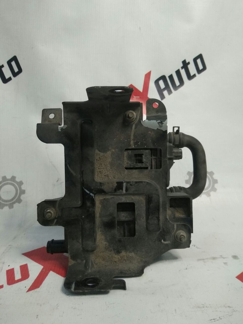 vacuum pompă pe canistră carbon activ pentru Ford Fusion · 2014–2015