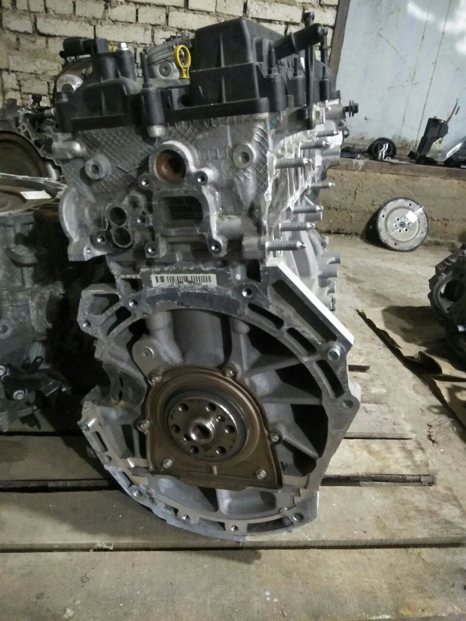 motor hibrid volum 2.0 pentru Ford Fusion · 2014–2015