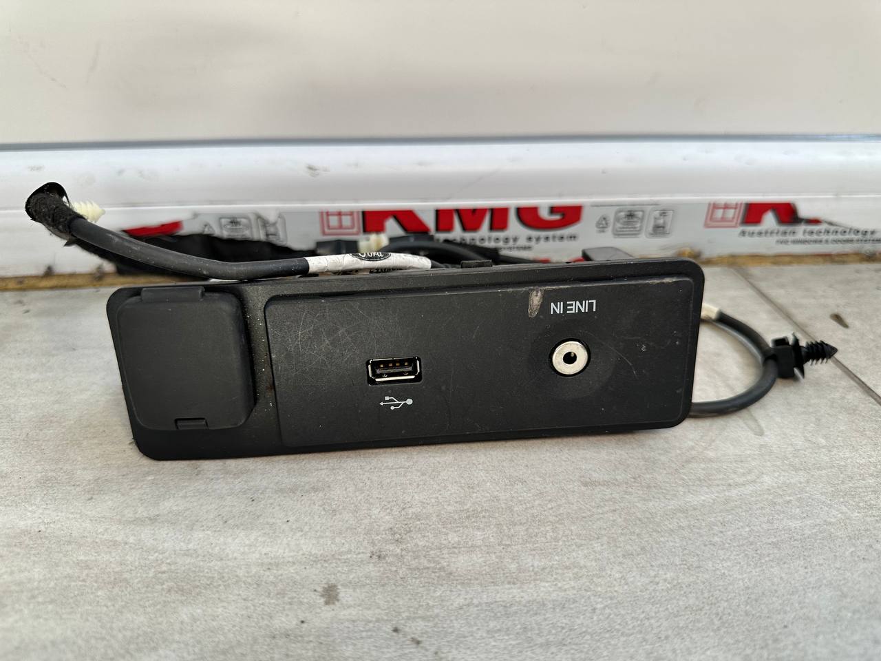 панель USB