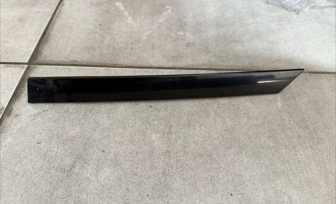 ornament față stânga uși pentru Ford Fusion · 2014–2015