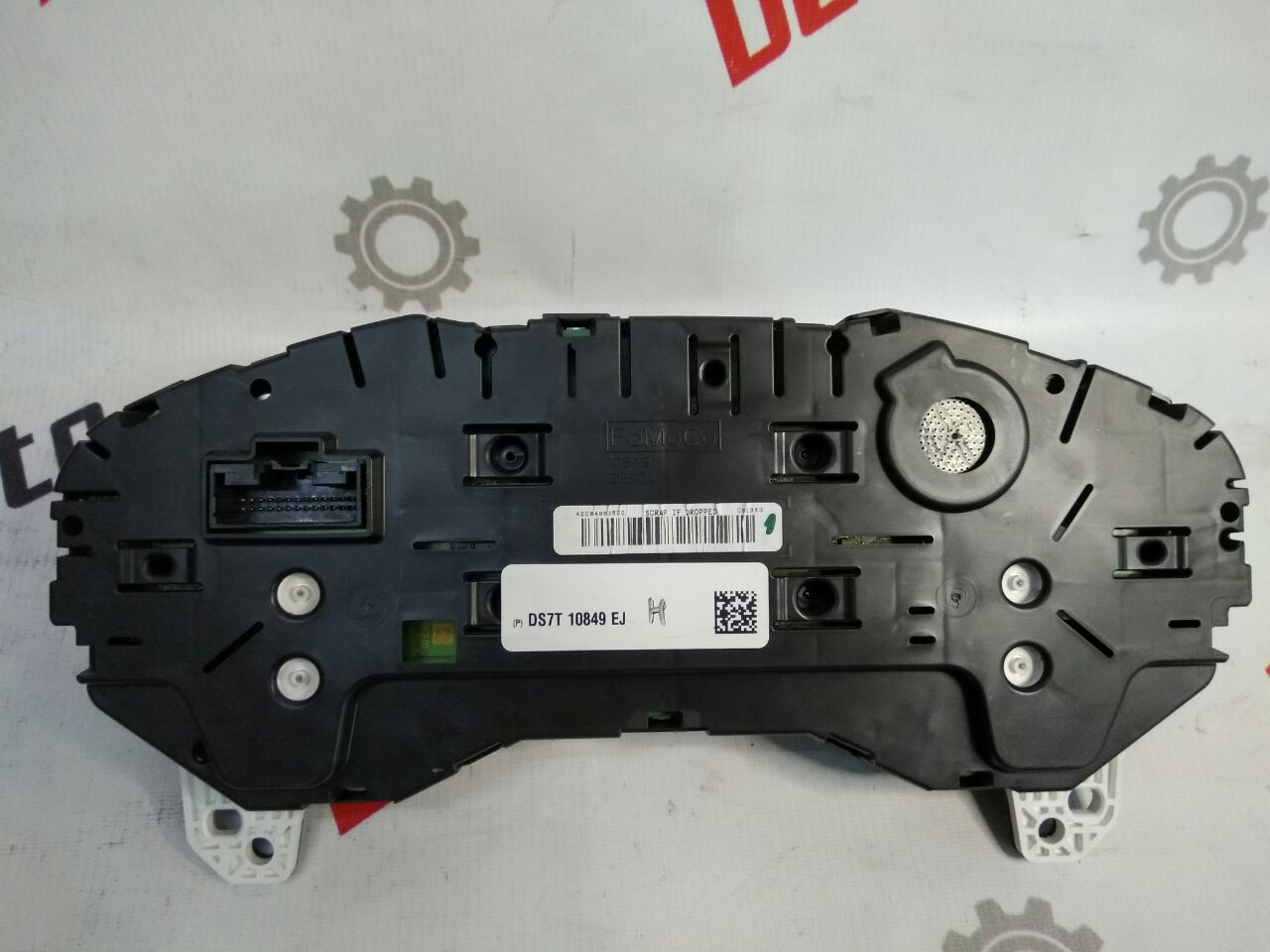 Щиток приборки для Ford Fusion · 2014–2015