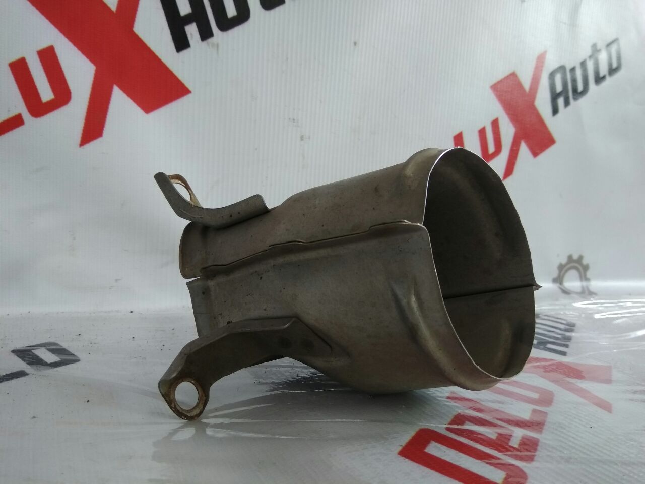 interior parte ornament eșapament dreapta pentru Honda Civic 2.2 · 2008