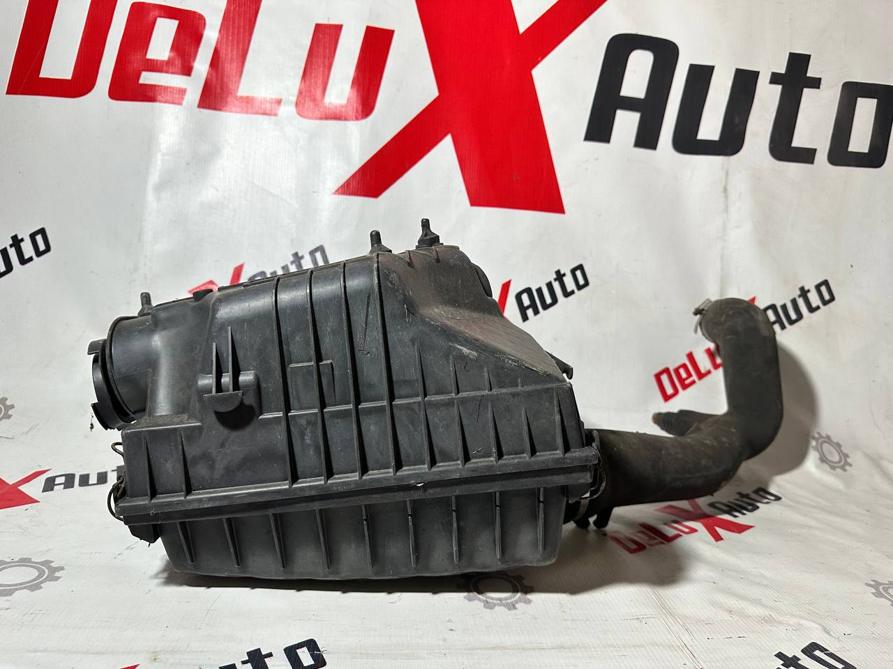 накладка для Mazda MPV