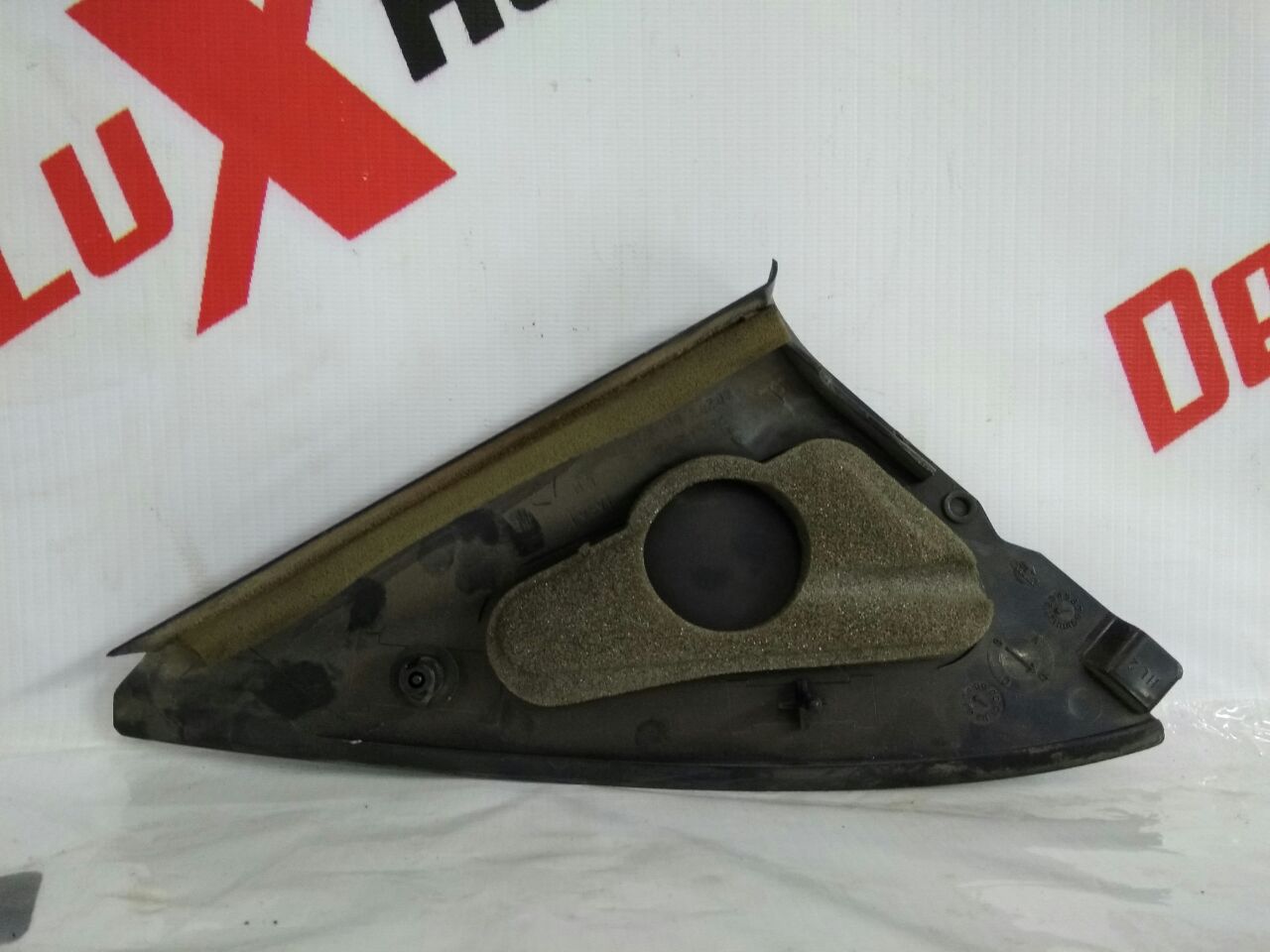capac oglindă uși stânga pentru Nissan Almera 1.5 · 2005 hatchback