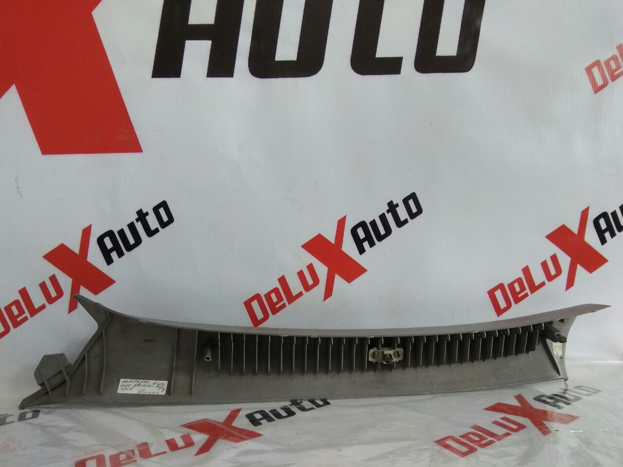 ornament superior față suport dreapta pentru Nissan Almera 1.5 · 2005 hatchback
