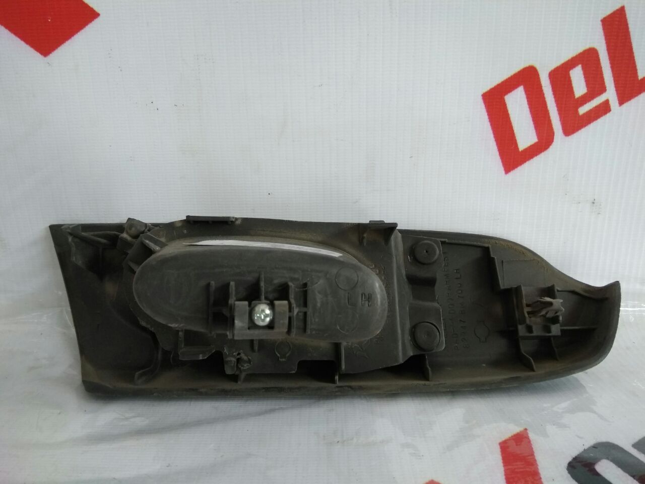 Накладка карточки двери задняя левая для Nissan Almera 1.5 · 2005 хэтчбек