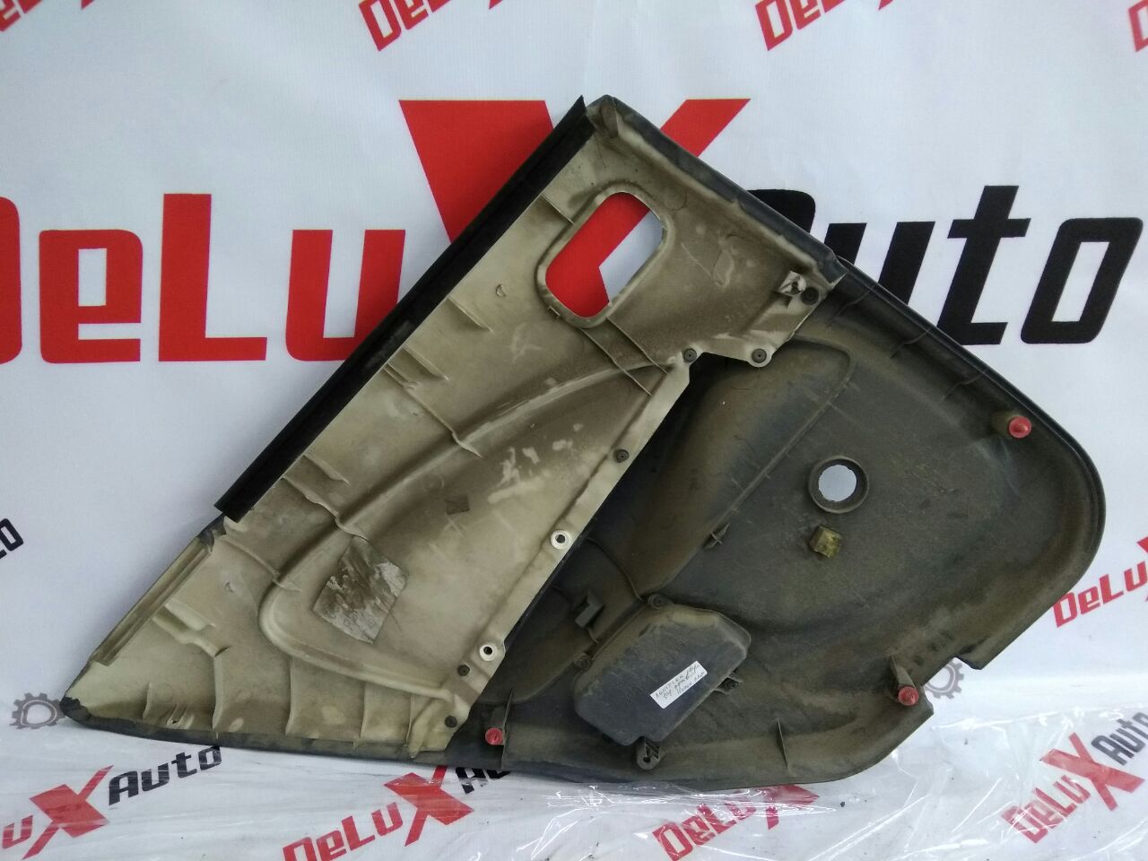 panou ușă spate dreapta pentru Nissan Almera 1.5 · 2005 hatchback