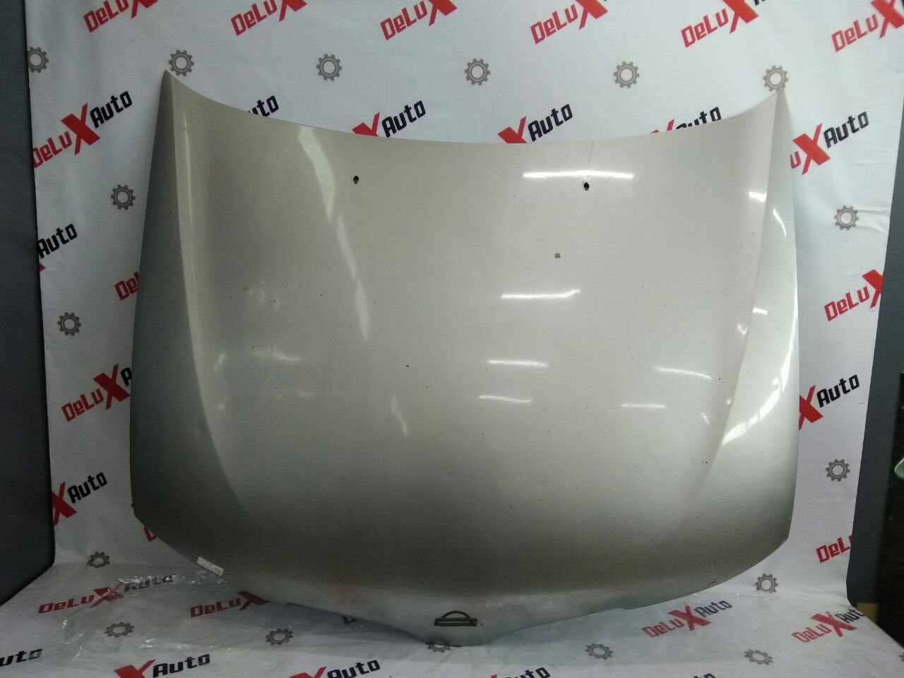 capac capotă defect pentru Nissan Almera 1.5 · 2005 hatchback