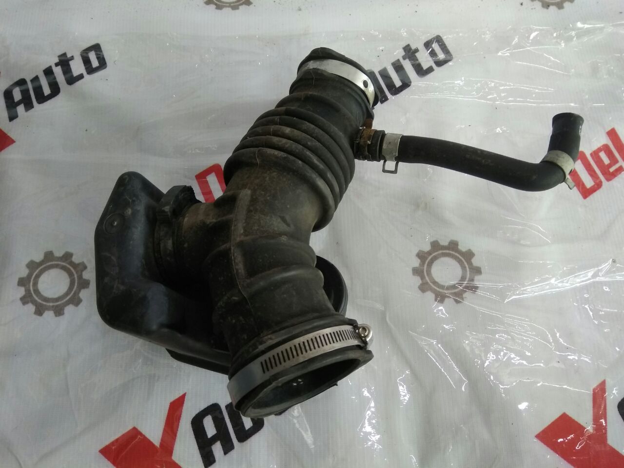 furtun alimentare aer pentru Nissan Almera 1.5 · 2005 hatchback