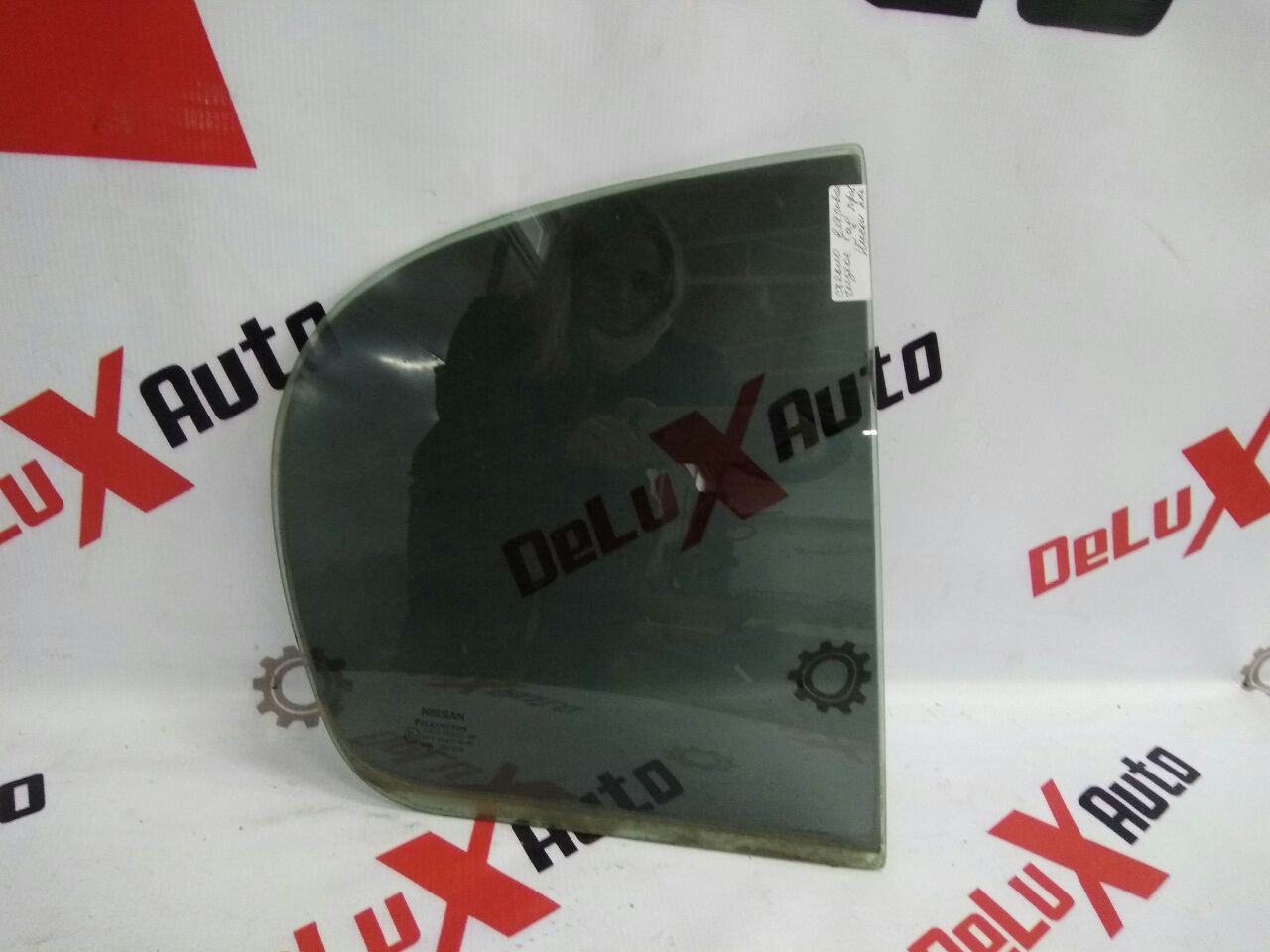 triunghi geam spate dreapta pentru Nissan Almera 1.5 · 2005 hatchback