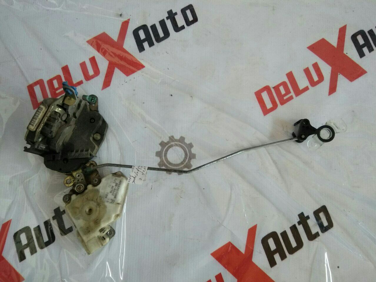 încuietoare uși cu actuator față dreapta