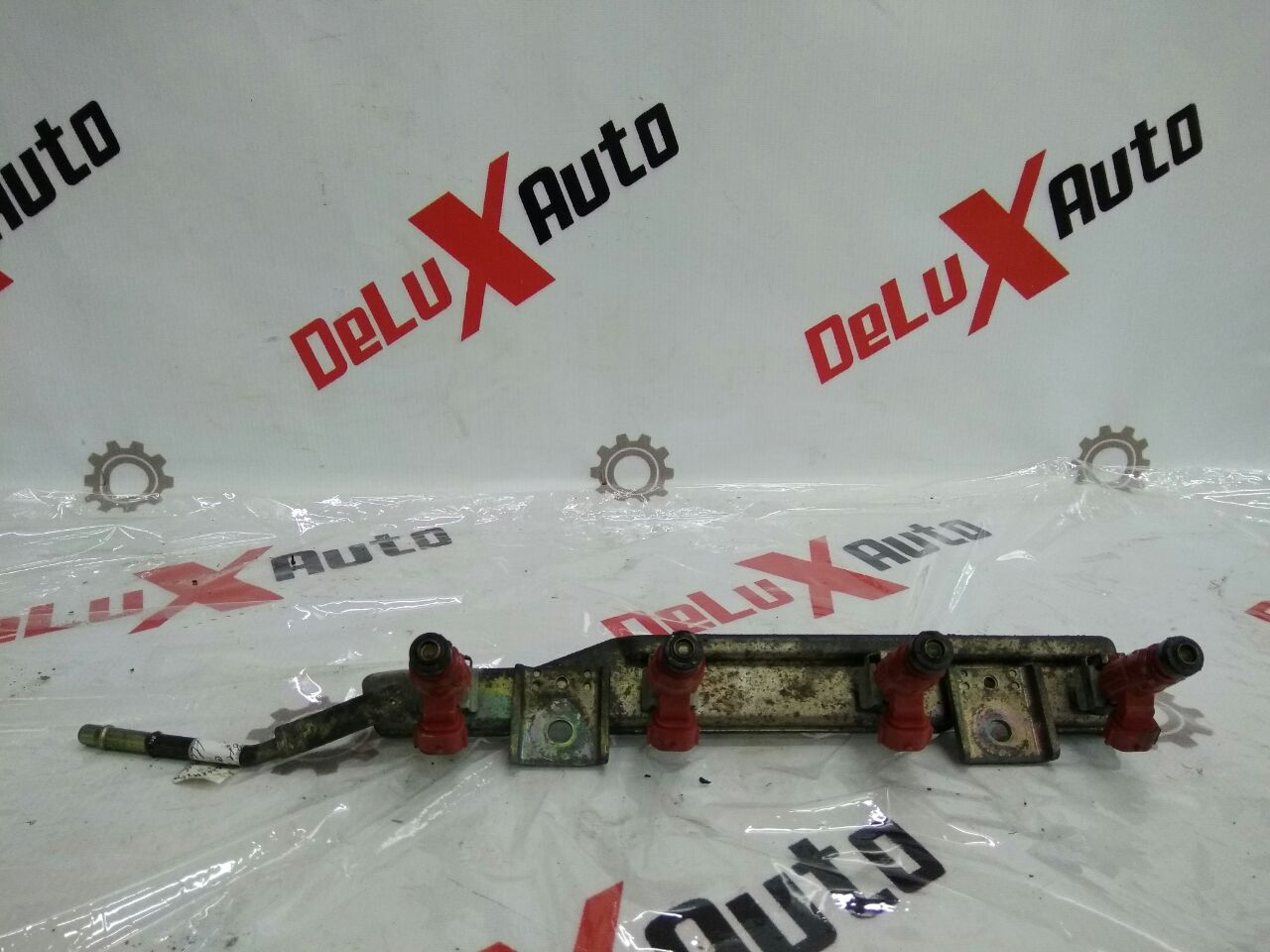 rampă de combustibil pentru Nissan Almera 1.5 · 2005 hatchback