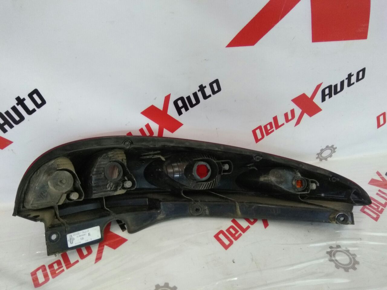 lampă spate dreapta pentru Nissan Almera Tino 2.0 · 2006