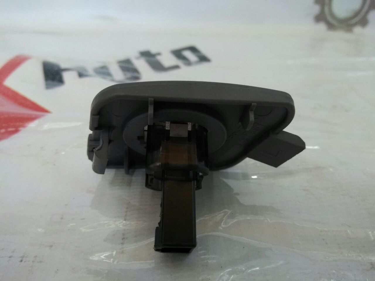 Датчик света для Nissan Almero Tino 2.0 · 2006