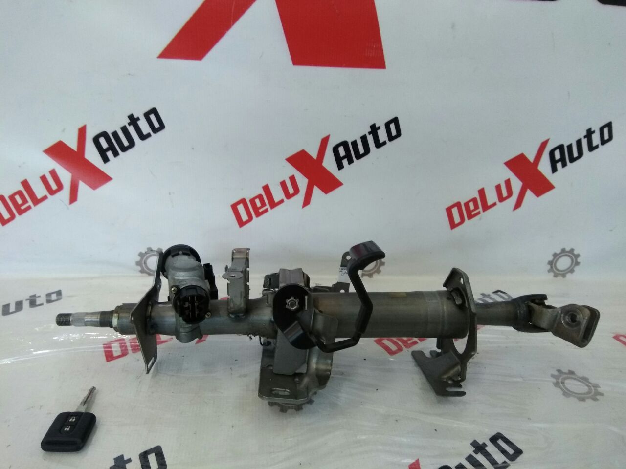direcție difuzor cu încuietoare aprindere pentru Nissan Almera Tino 2.0 · 2006