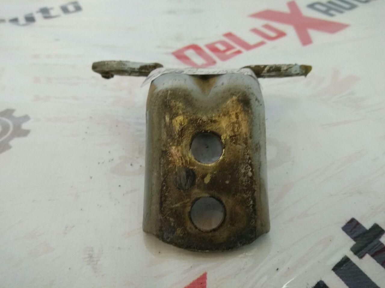 balama uși inferior spate stânga pentru Nissan Almera Tino 2.0 · 2006