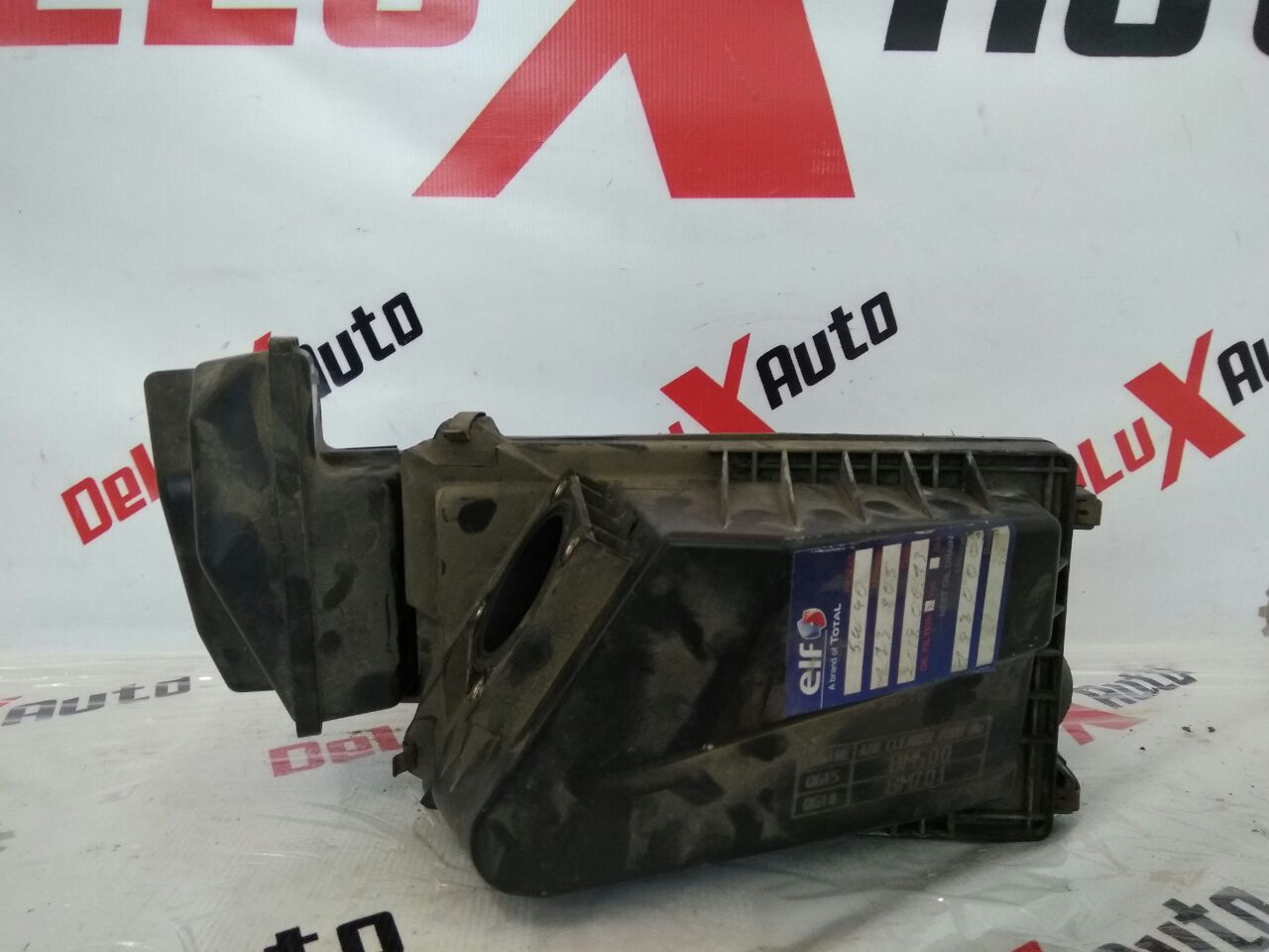 Корпус воздушного фильтра для Nissan Almero Tino 2.0 · 2006