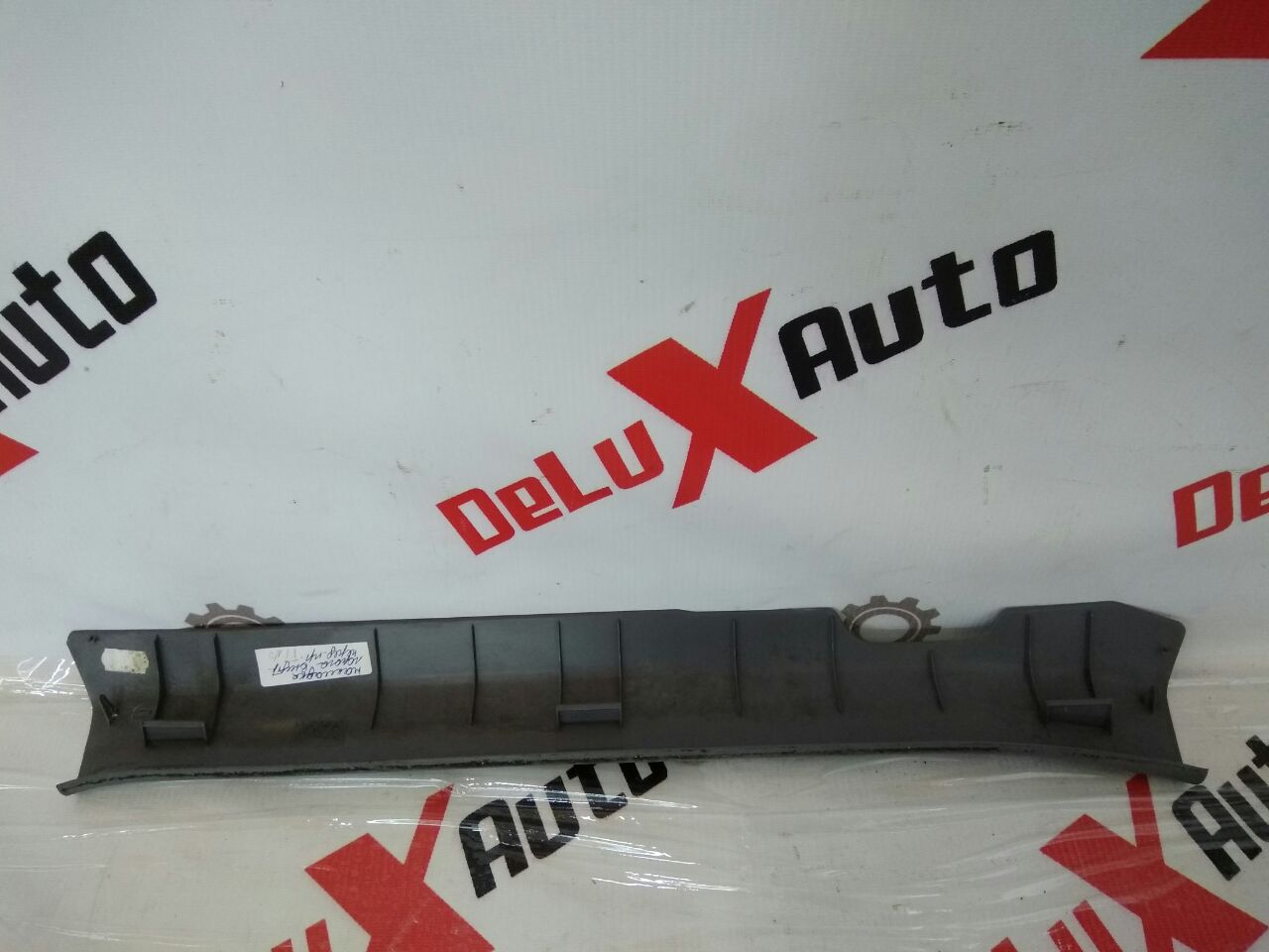 ornament prag interior față dreapta pentru Nissan Almera Tino 2.0 · 2006