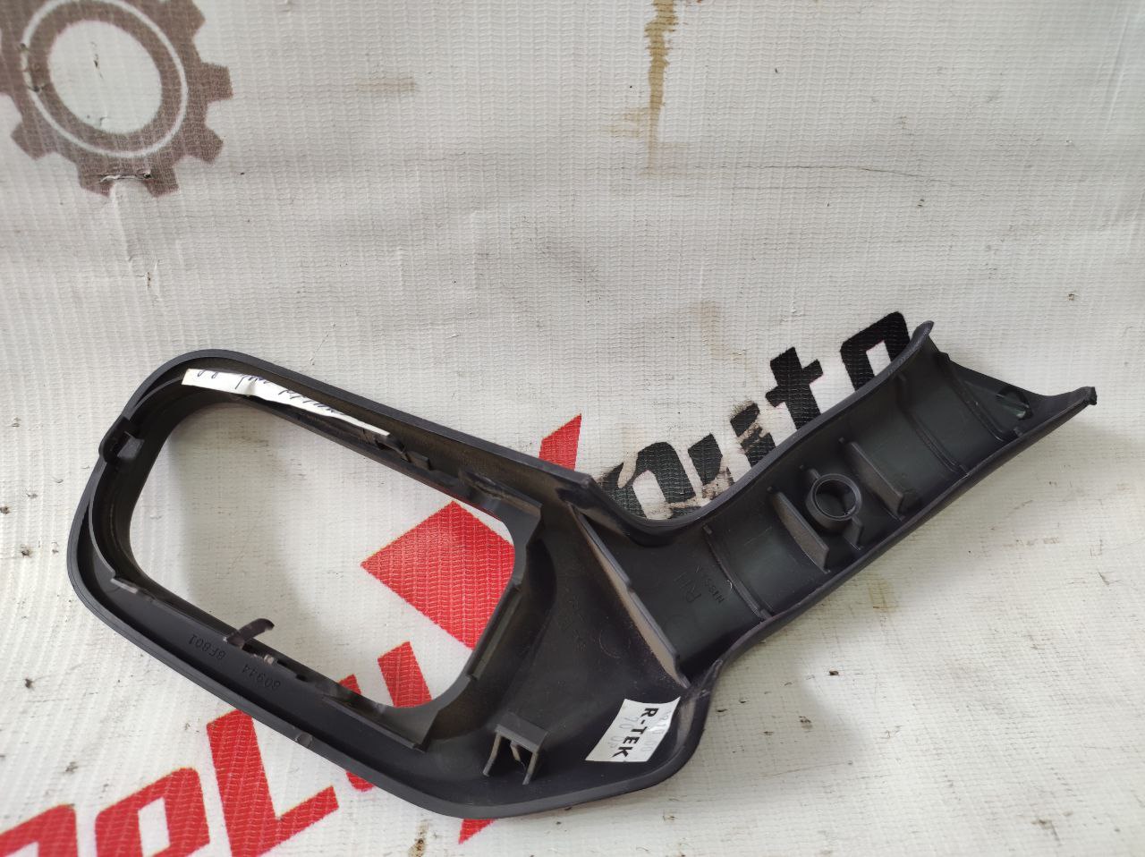 ornament interior spate dreapta uși pentru Nissan Primera P11 · 2000 break