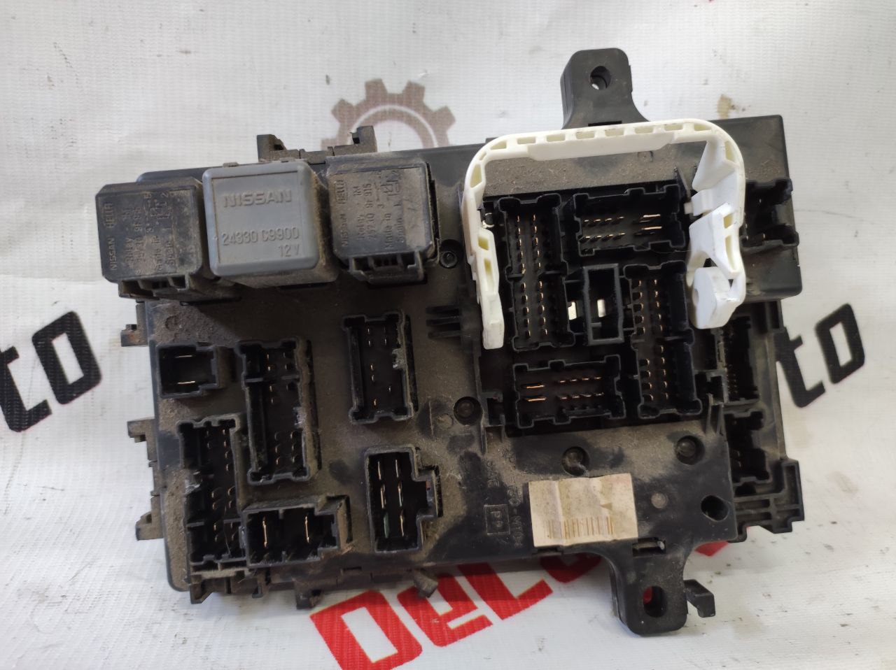 cutie de siguranțe pentru Nissan Primera P11 · 2000 break