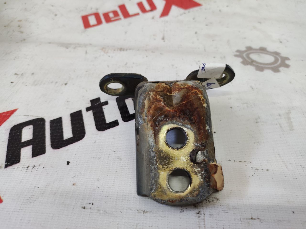 balama față stânga uși superior pentru Nissan Primera P11 · 2000 break