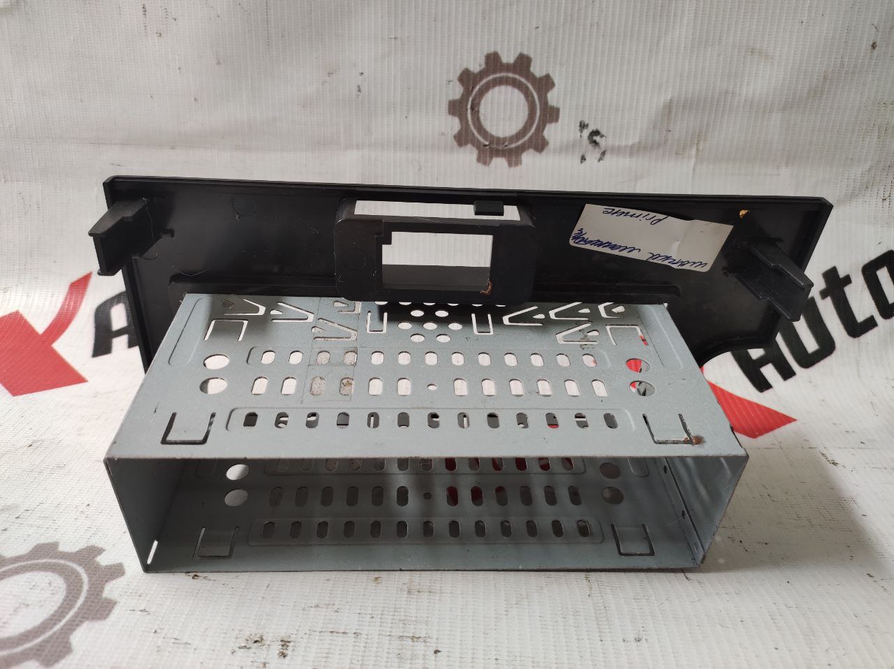 Capac ecran multimedia pentru Nissan Primera P11 · 2000 break
