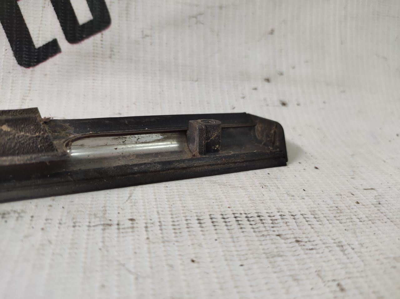 garnitură geam spate stânga pentru Nissan Primera P11 · 2000 break