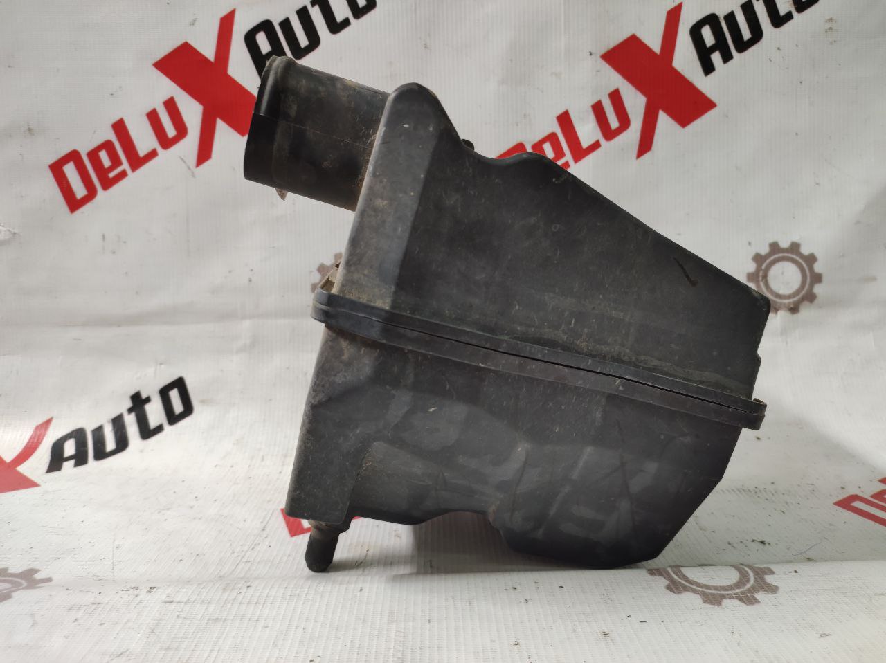 carcasă filtru de aer pentru Nissan Primera P11 · 2000 break