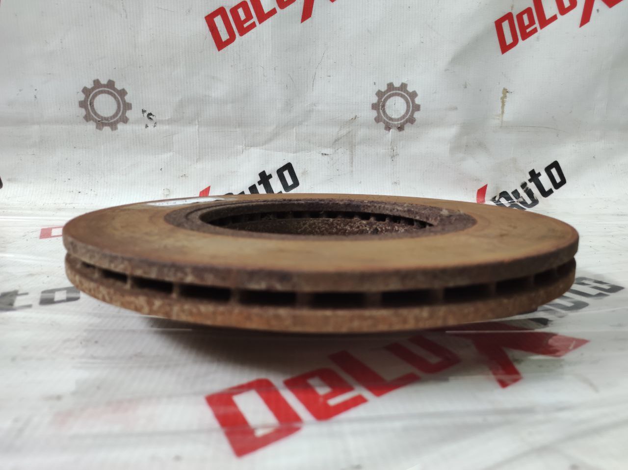 disc frână față stânga pentru Nissan Primera P11 · 2000 break