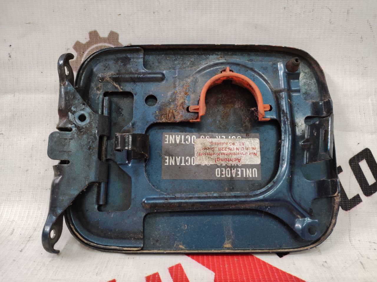 capac clapetă benzină pentru Nissan Primera P11 · 2000 break