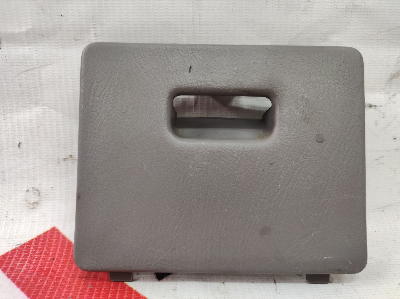 capac siguranță pentru Nissan Primera P11 · 2000 break