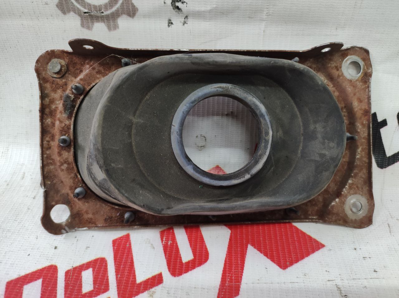 burduf comutare viteze pentru Nissan Primera P11 · 2000 break