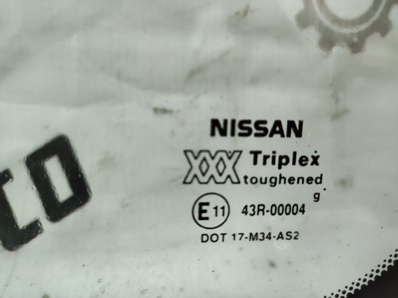 geam lateral dreapta pentru Nissan Primera P11 · 2000 break