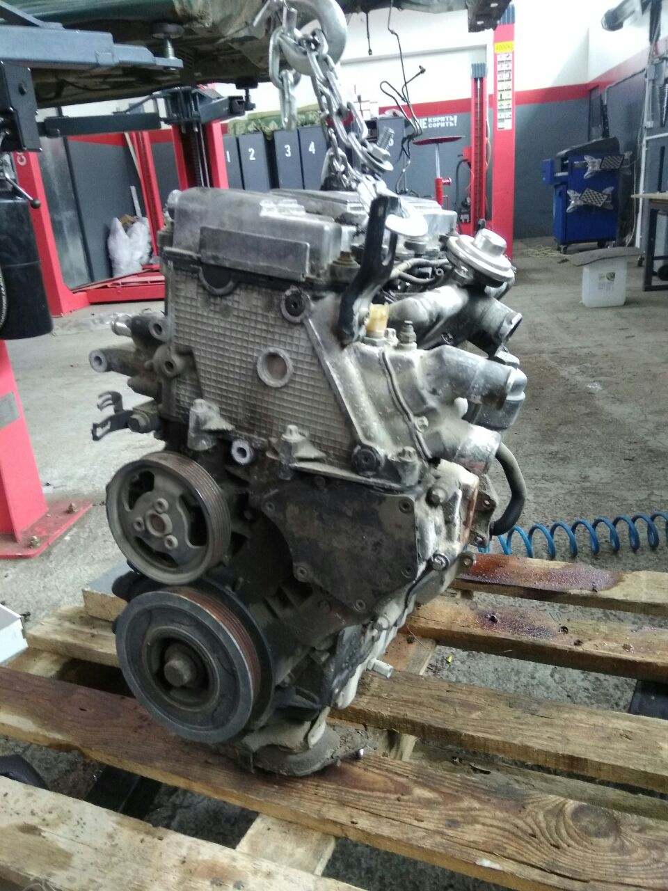 Двигатель дефект для Opel Sintra 2.2 T.D · 1999