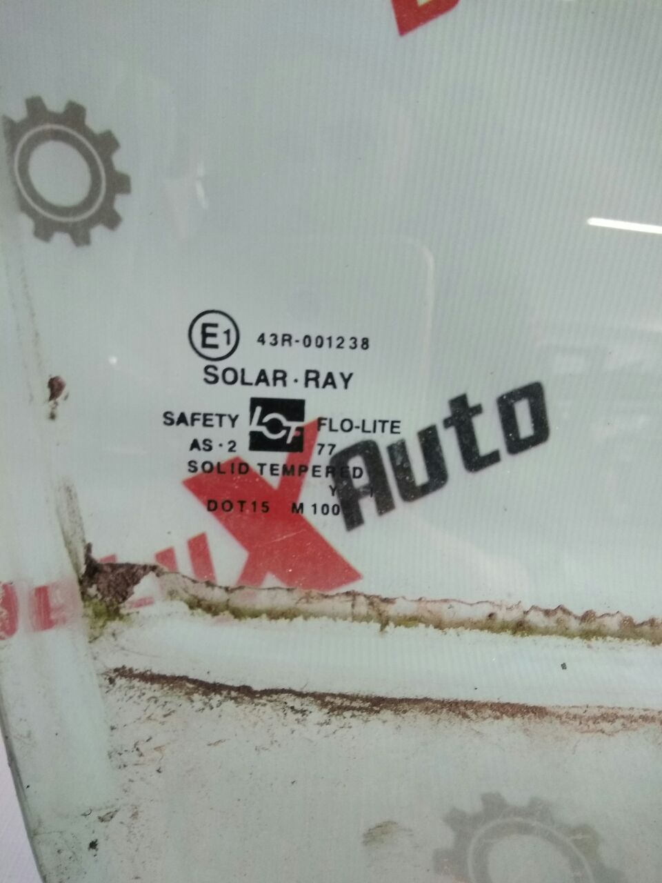 Стекло двери передней правой для Opel Sintra 2.2 T.D · 1999