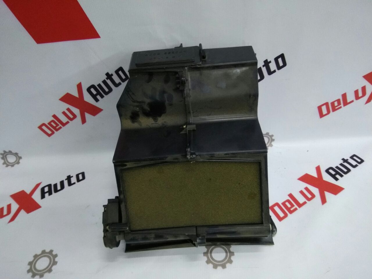 Корпус воздушного фильтра салон для Opel Sintra 2.2 T.D · 1999
