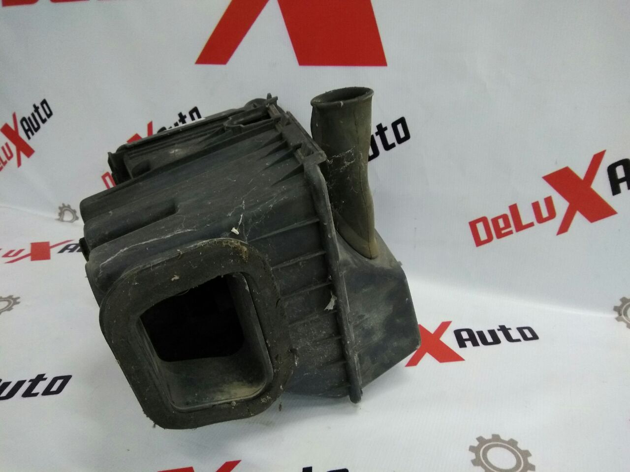 Корпус воздушного фильтра для Opel Sintra 2.2 T.D · 1999